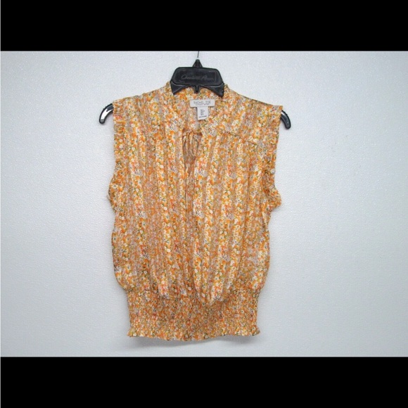 Rachel Zoe Tops - Rachel Zoe (x-small) Tan Sleeveless Smocked Blouse with Mandarin Collar